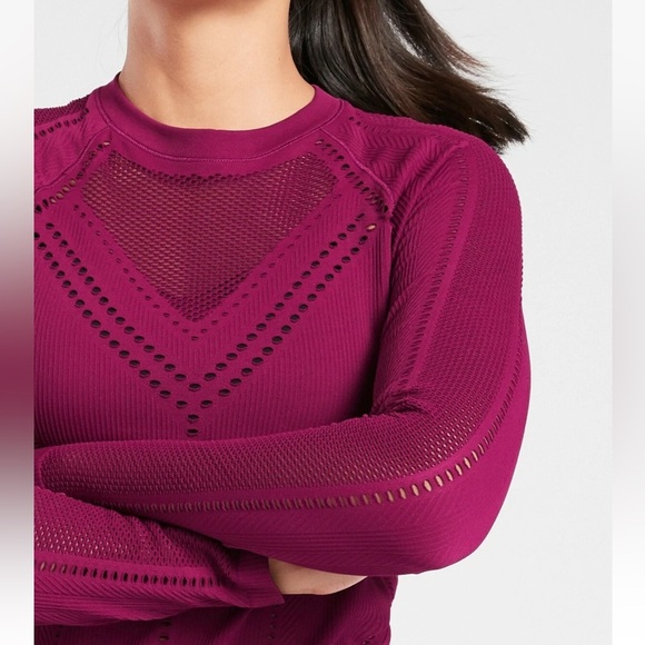 Athleta Oxygen Top Magenta Perforated Breathable Size L Large - Picture 3 of 10